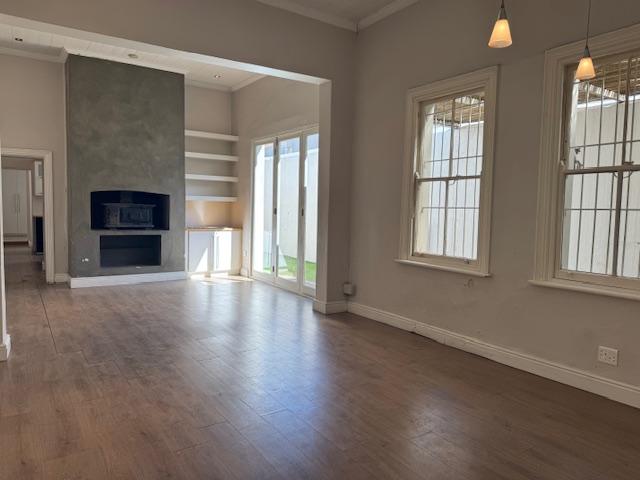 3 Bedroom Property for Sale in Woodstock Upper Western Cape
